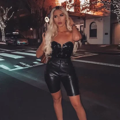 Small V-Design Bodysuit - Image 4